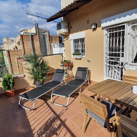 Opening Doors Sagrada Familia Apartment Barcelona Ngoại thất bức ảnh